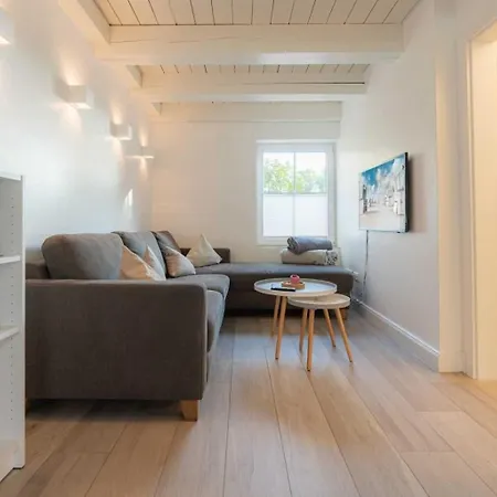 Luette Huus Id 424 *